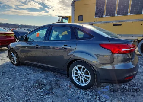 2016 Ford Focus Se z USA, uszkodzony, nr VIN 1FADP3F21GL261790
